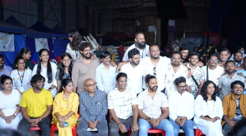 भव्यदिव्य सेटवर चित्रित होणाऱ्या ‘घबाडकुंड’चीच हवा!