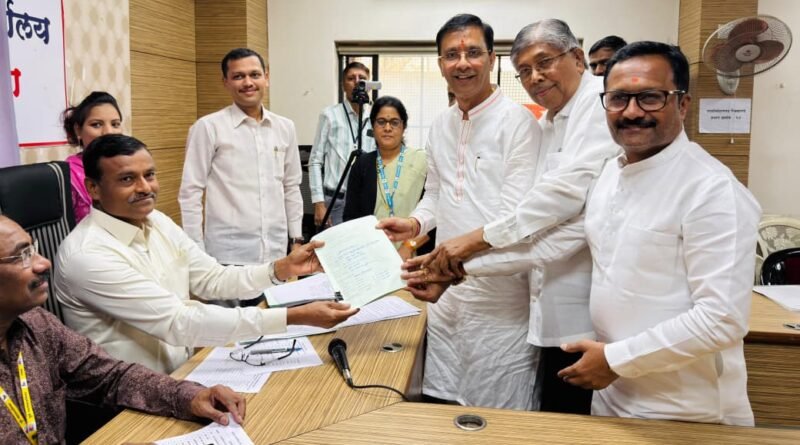 पुणे महापालिका निवडणूक: भाजपाकडून गणेश बिडकरांचा पहिला उमेदवारी अर्ज दाखल, प्रभाग क्र. २४ मधून मैदानात