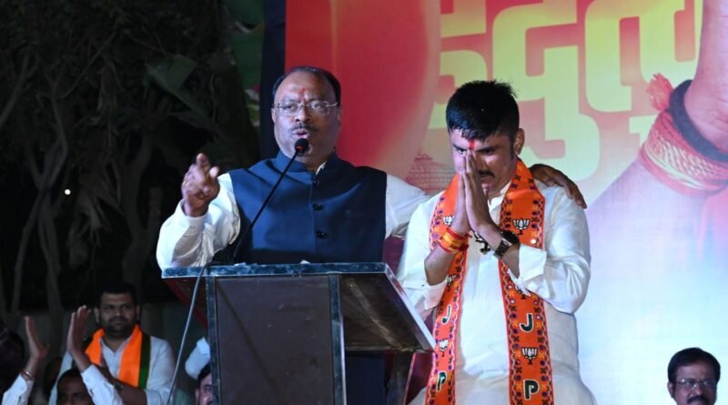 वाढदिवसाचा सोहळा ठरला विकासाचा टर्निंग पॉइंट; प्रभाग ०९ मध्ये भाजप आघाडीवर