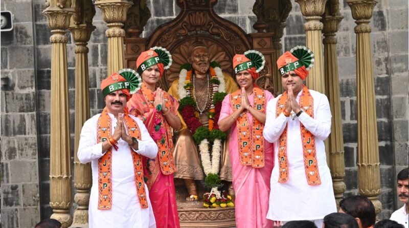 जनतेचा उत्स्फूर्त प्रतिसाद, कार्यकर्त्यांचा उत्साह; प्रभाग ०९ मध्ये भाजप आघाडीवर